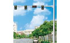 福州哪里買交通信號桿？高性價比推薦瑞達交通設(shè)施